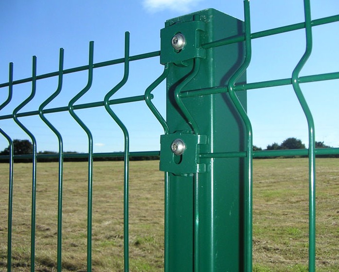 Anti tamper bolt and Mesh clamp for mesh fence